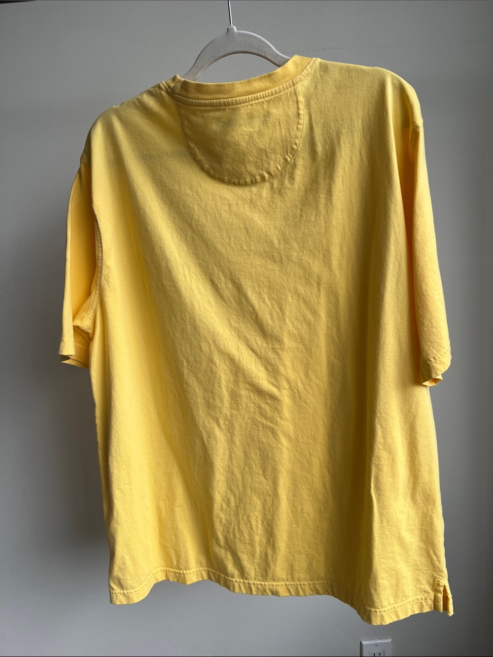 Greg Norman Yellow Crewneck Tee with Logo - Picture 7 of 8